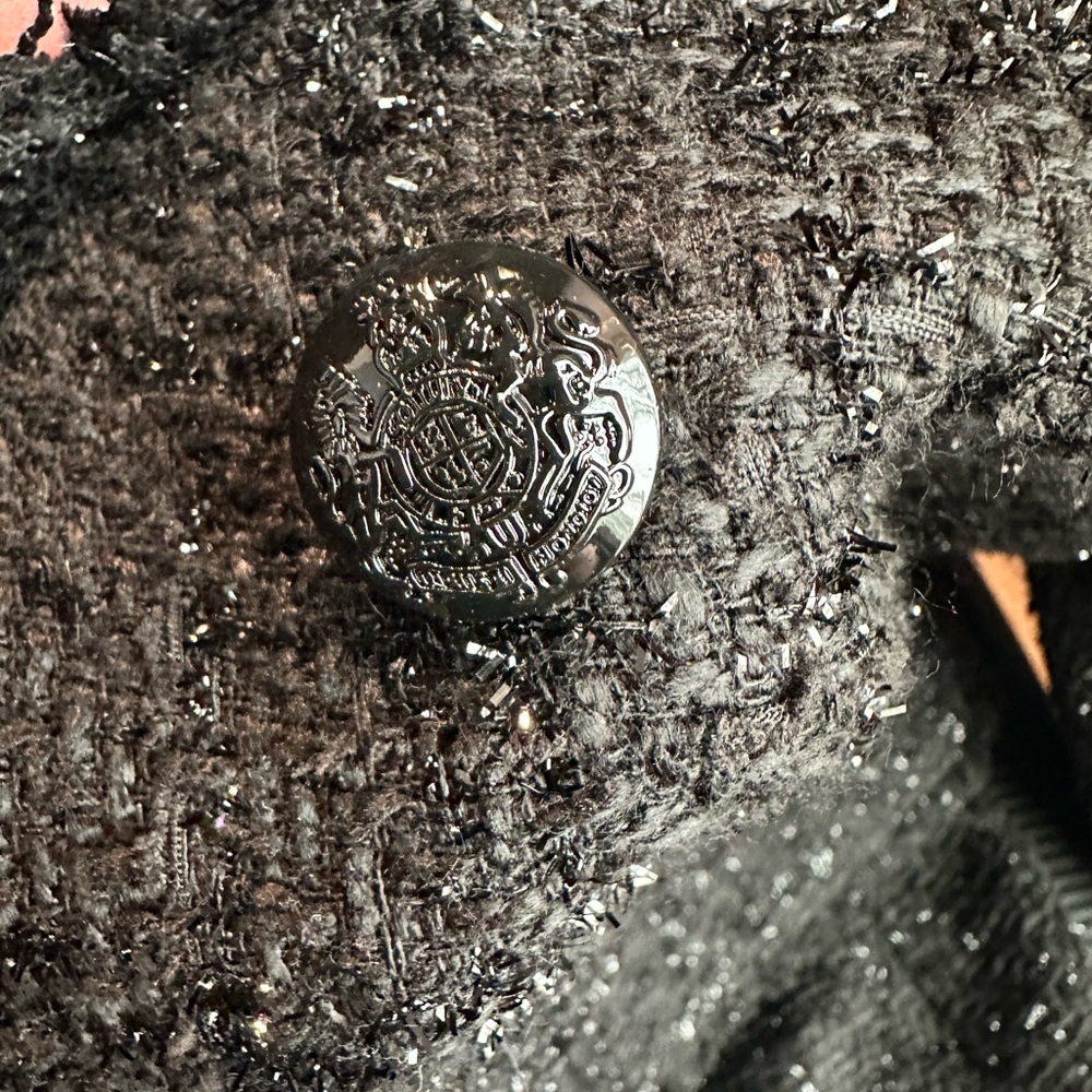 White House Black Market Elegant Black Studio Blazer - Picture 5 of 6